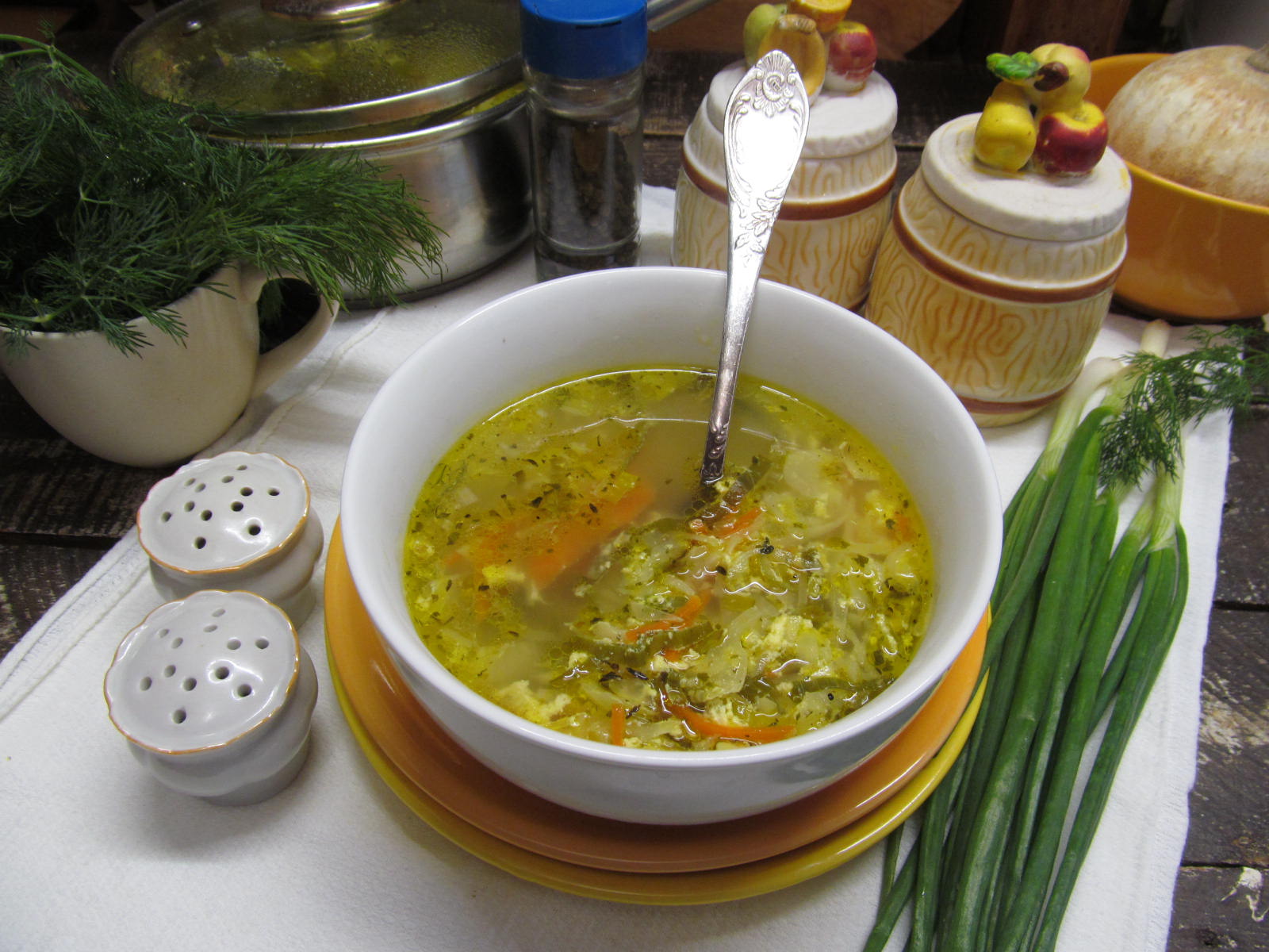 Ингредиенты для супа с молодой капустой