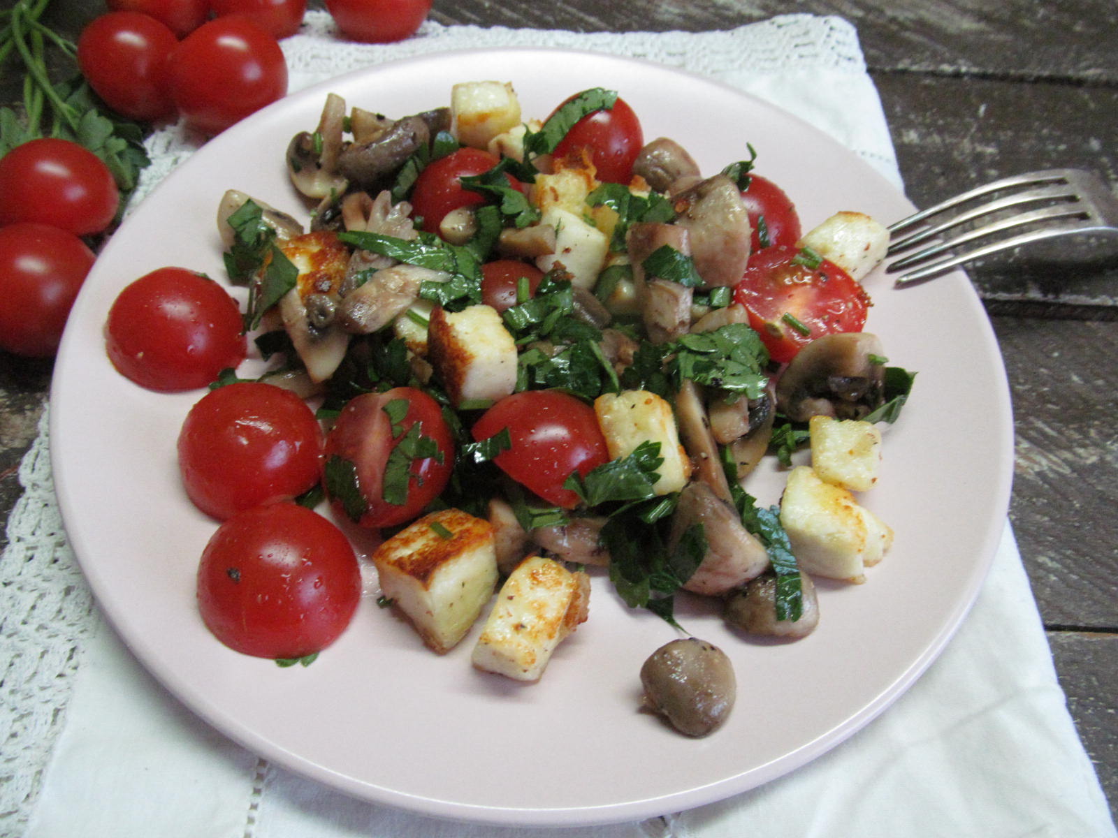Салат с курицей, грибами и сыром рецепт с фото