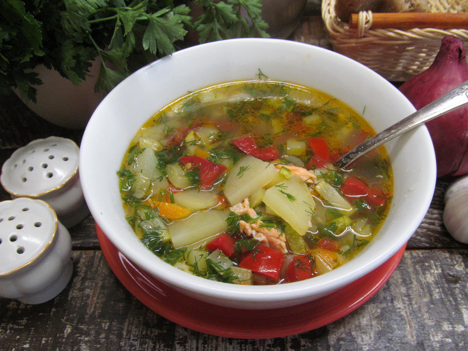 Процесс приготовления овощного супа без мяса