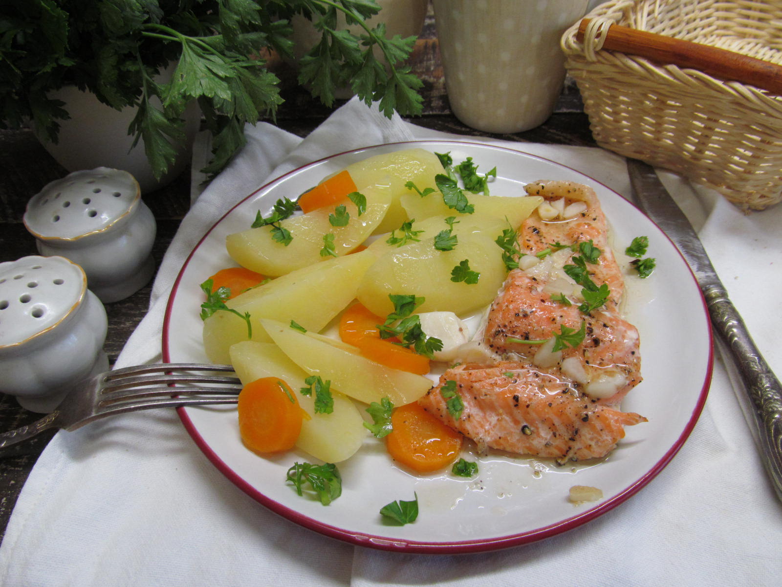 Рыба с овощами - пошаговый рецепт с фото на Готовим дома