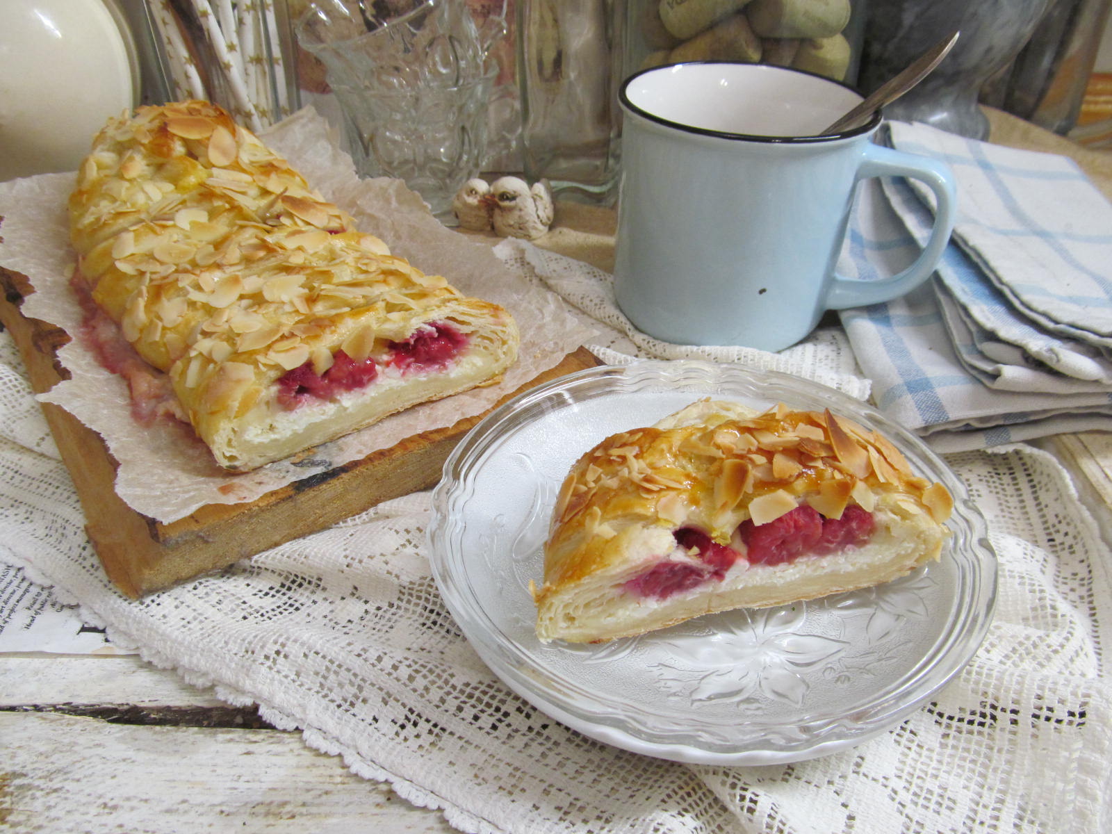 Пирог творожный с малиной рецепт с фото, как приготовить на aikimaster.ru